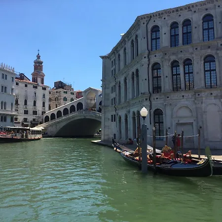 Apartment R4 Charme Venice